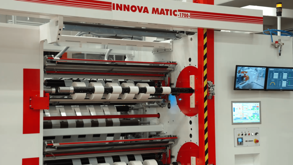 Double turret slitter rewinder